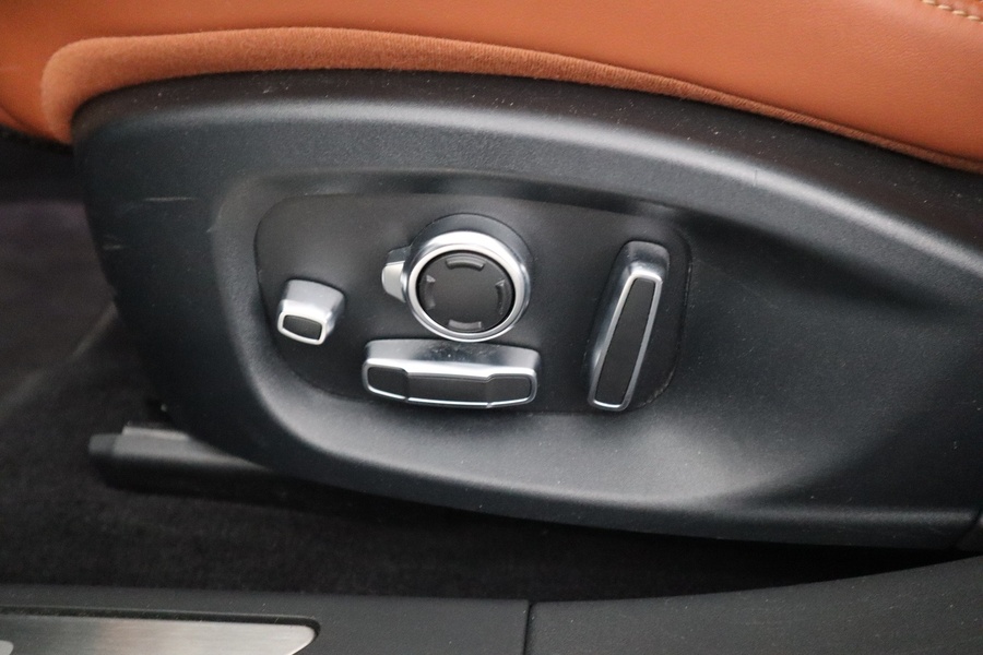 Jaguar I-PACE vaihtoauto