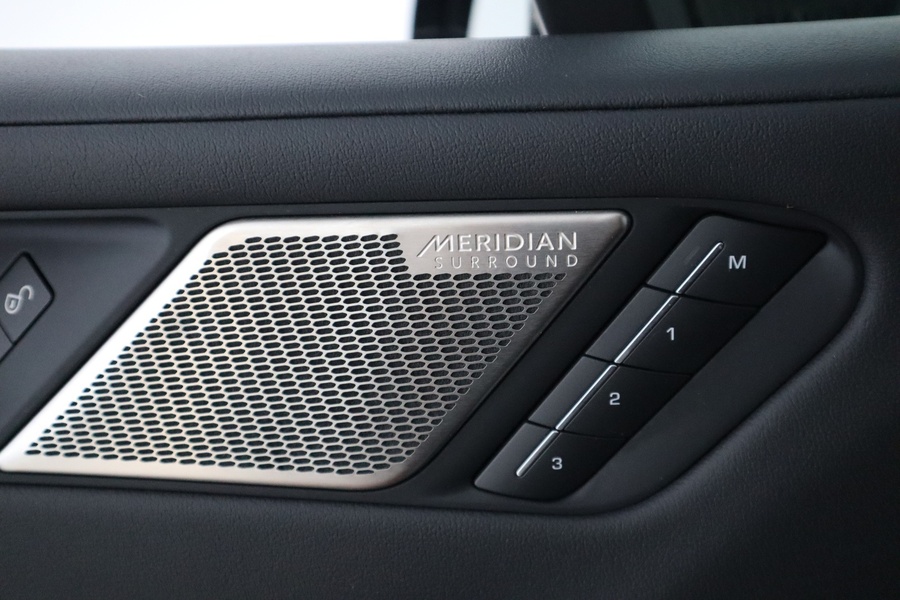 Jaguar I-PACE vaihtoauto