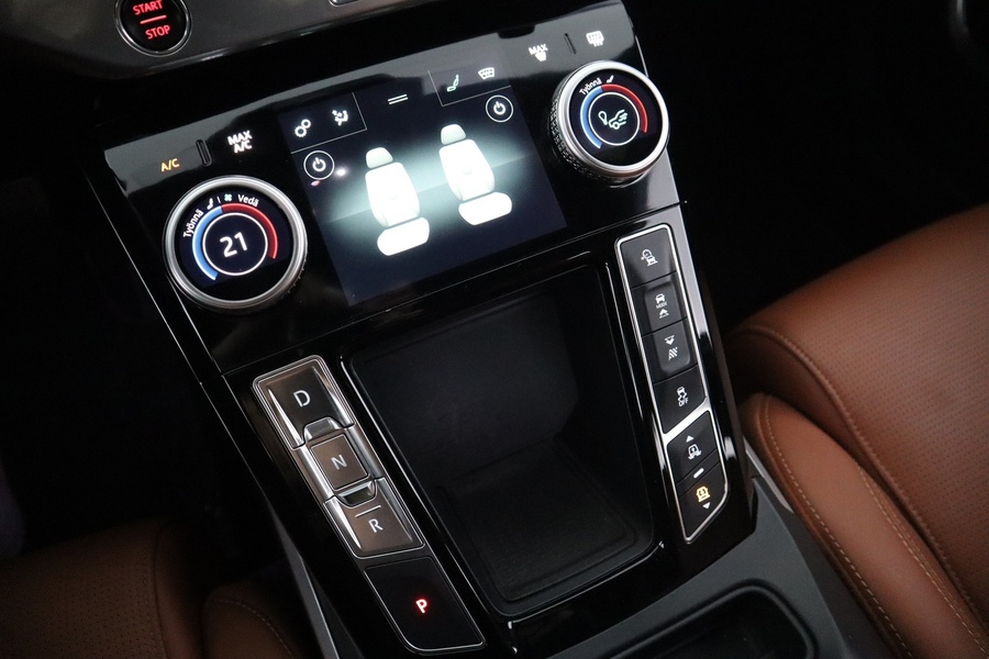 Jaguar I-PACE vaihtoauto