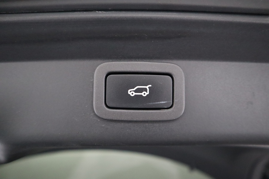 Jaguar I-PACE vaihtoauto