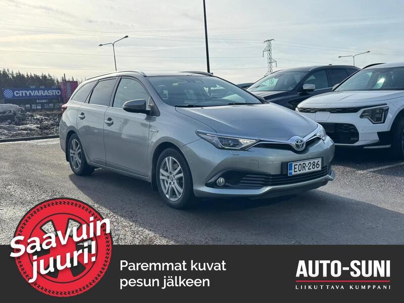 Toyota Auris vaihtoauto