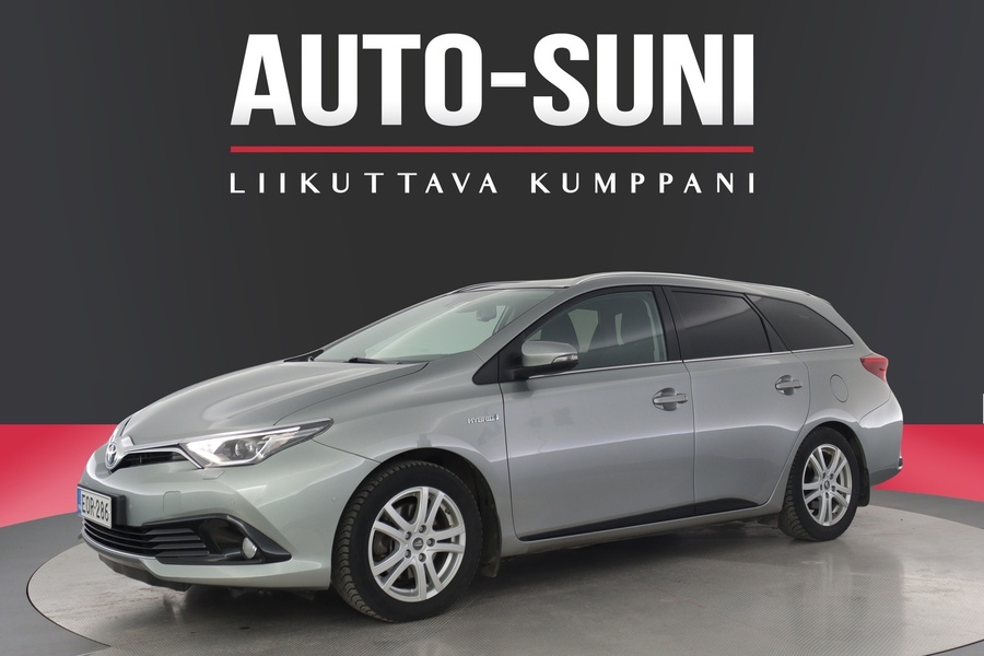 Toyota Auris vaihtoauto