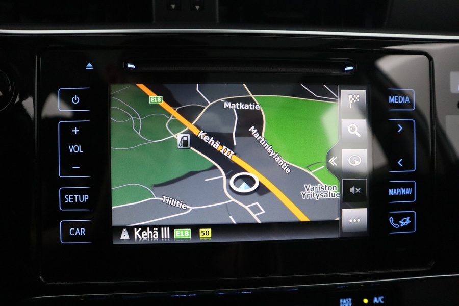 Toyota Auris vaihtoauto