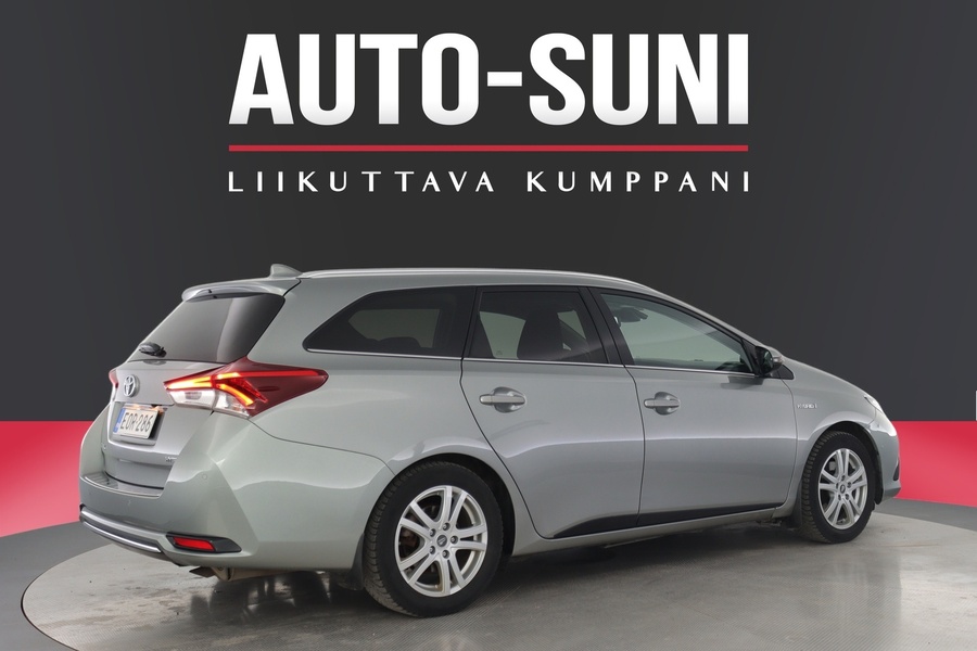 Toyota Auris vaihtoauto