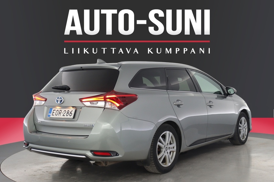 Toyota Auris vaihtoauto