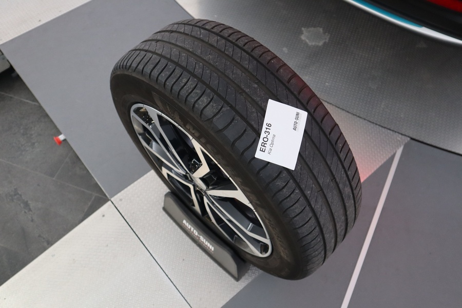 Kia Optima vaihtoauto