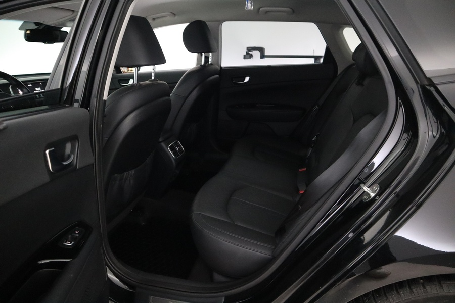 Kia Optima vaihtoauto