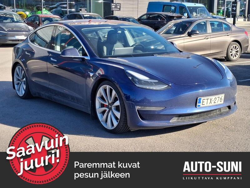 Tesla Model 3 vaihtoauto