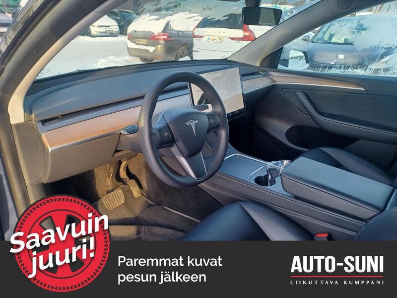 Tesla Model Y vaihtoauto