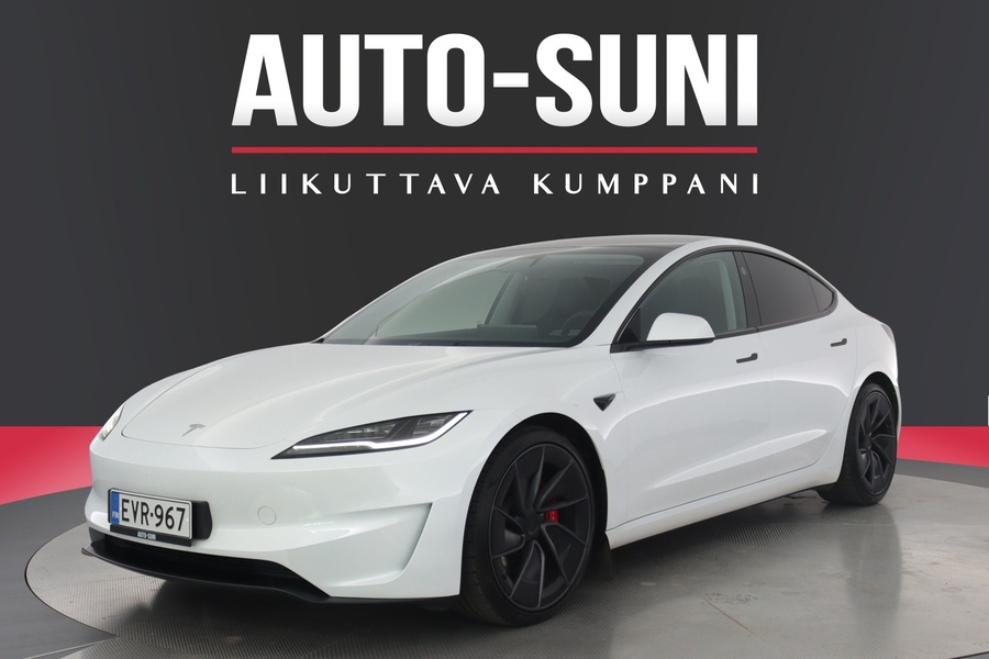 Tesla Model 3 vaihtoauto