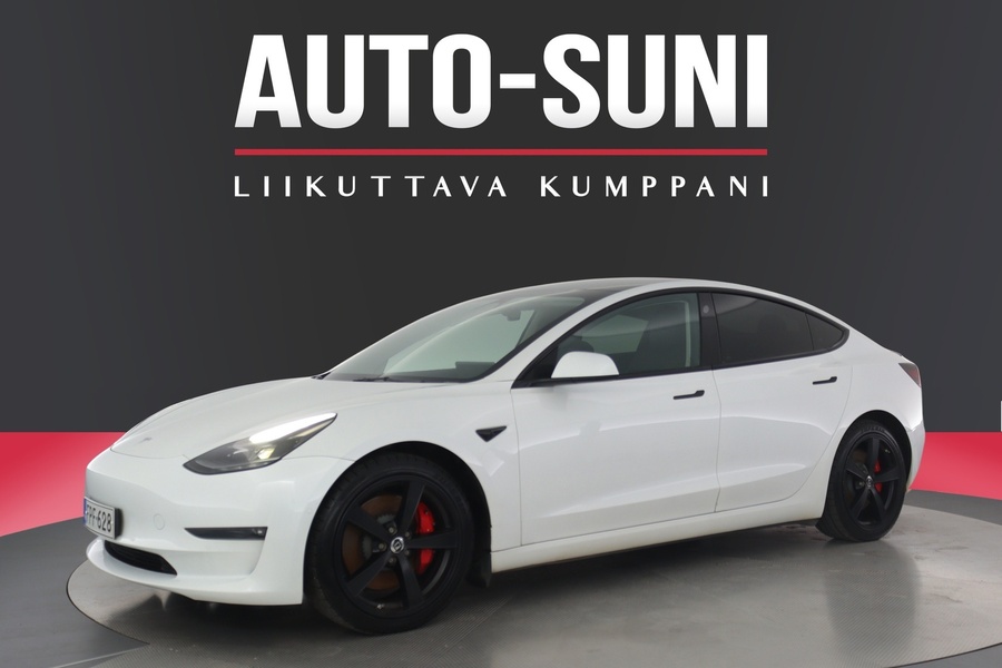 Tesla Model 3 vaihtoauto