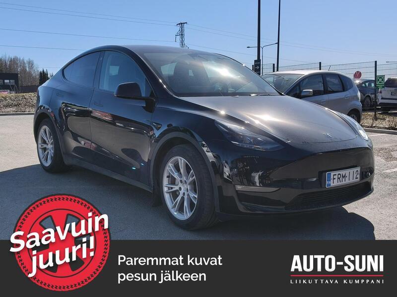 Tesla Model Y vaihtoauto