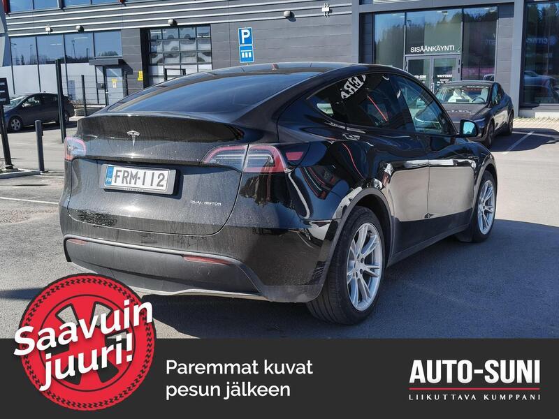 Tesla Model Y vaihtoauto