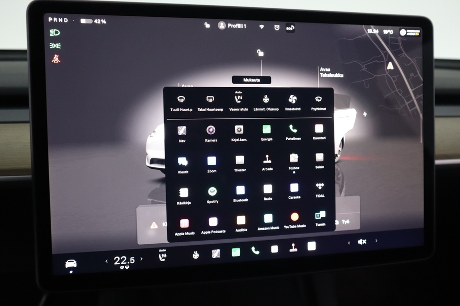 Tesla Model Y vaihtoauto