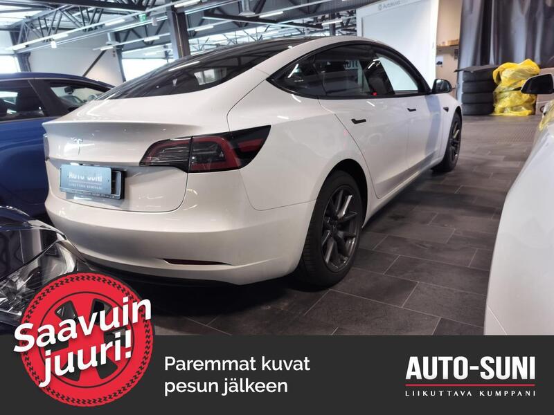 Tesla Model 3 vaihtoauto