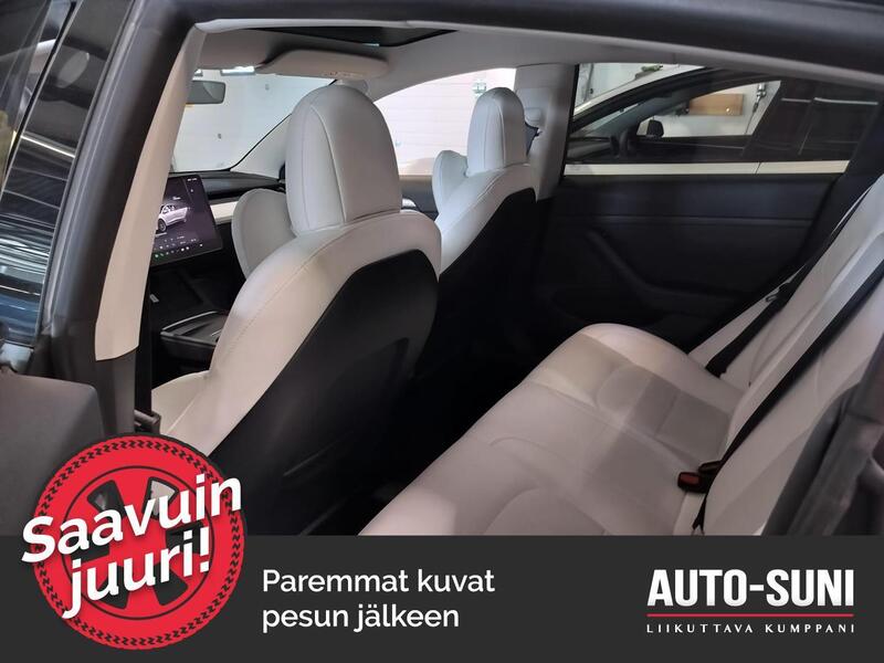 Tesla Model 3 vaihtoauto