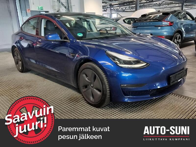 Tesla Model 3 vaihtoauto