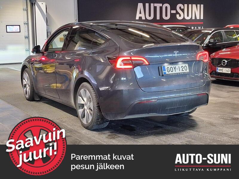 Tesla Model Y vaihtoauto