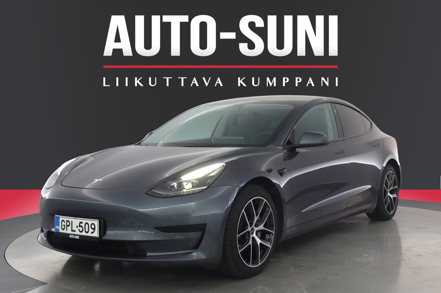 Tesla Model 3 vaihtoauto