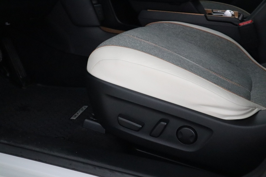 Mazda MX-30 vaihtoauto