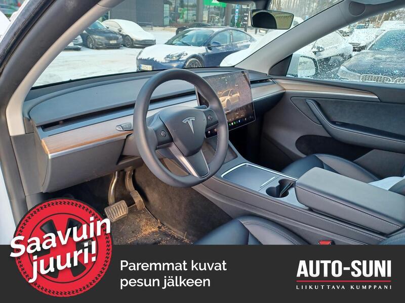 Tesla Model Y vaihtoauto