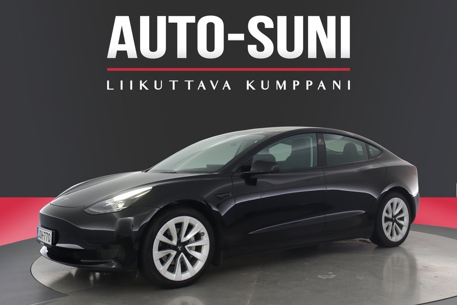 Tesla Model 3 vaihtoauto