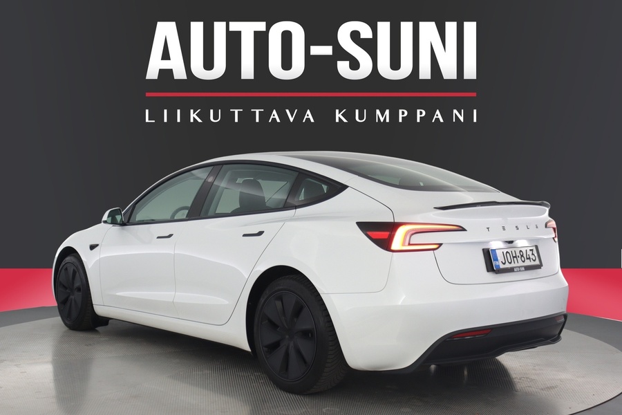 Tesla Model 3 vaihtoauto