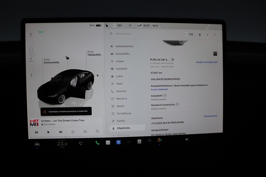 Tesla Model 3 vaihtoauto