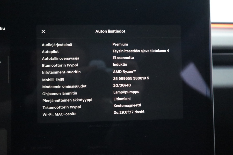 Tesla Model 3 vaihtoauto