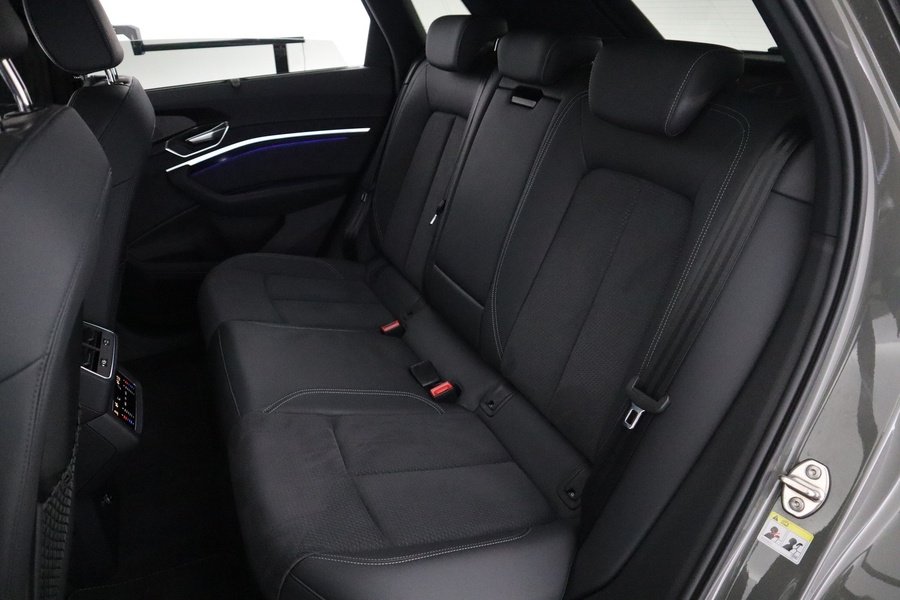 Audi Q8 e-tron vaihtoauto