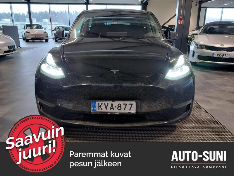 Tesla Model Y vaihtoauto