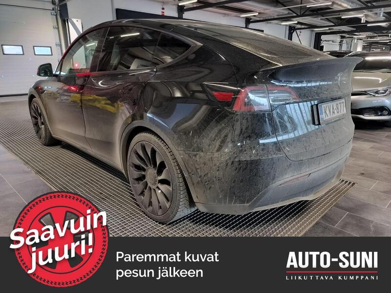 Tesla Model Y vaihtoauto