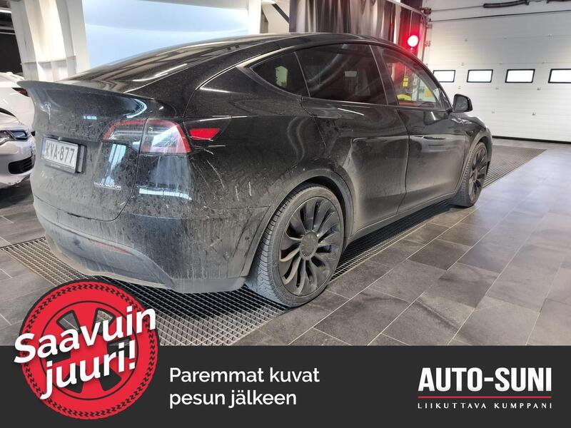 Tesla Model Y vaihtoauto