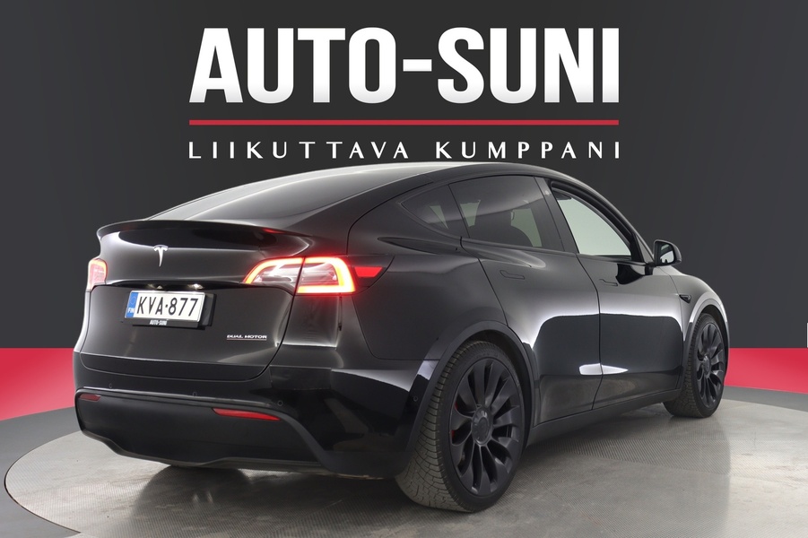 Tesla Model Y vaihtoauto