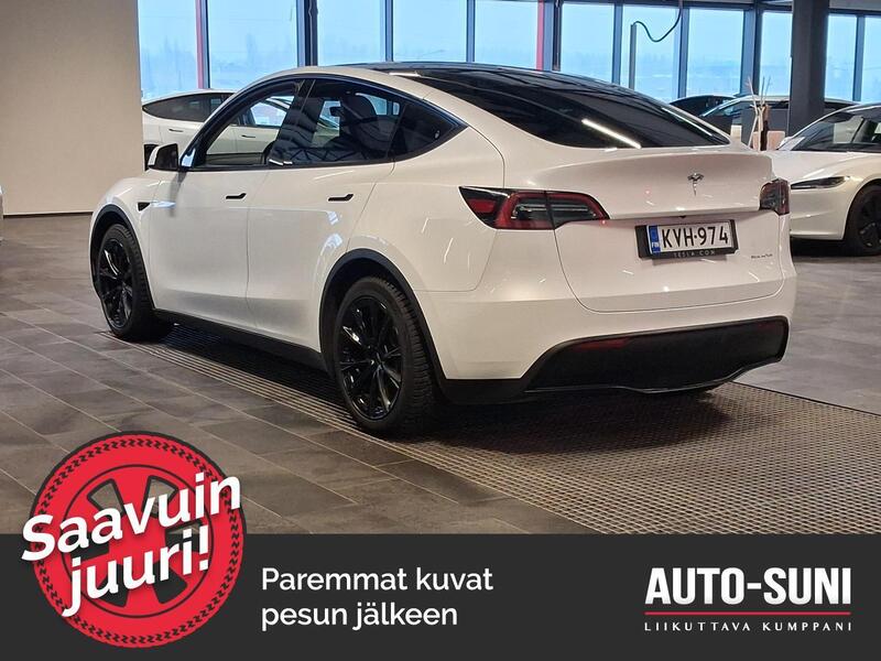 Tesla Model Y vaihtoauto
