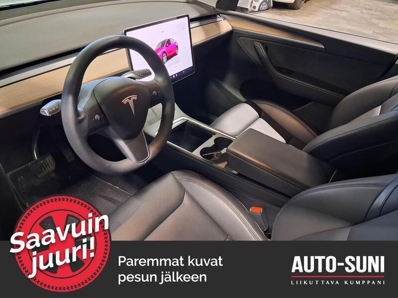 Tesla Model Y vaihtoauto