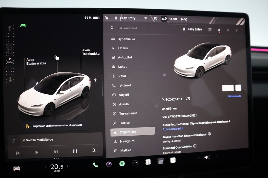 Tesla Model 3 vaihtoauto
