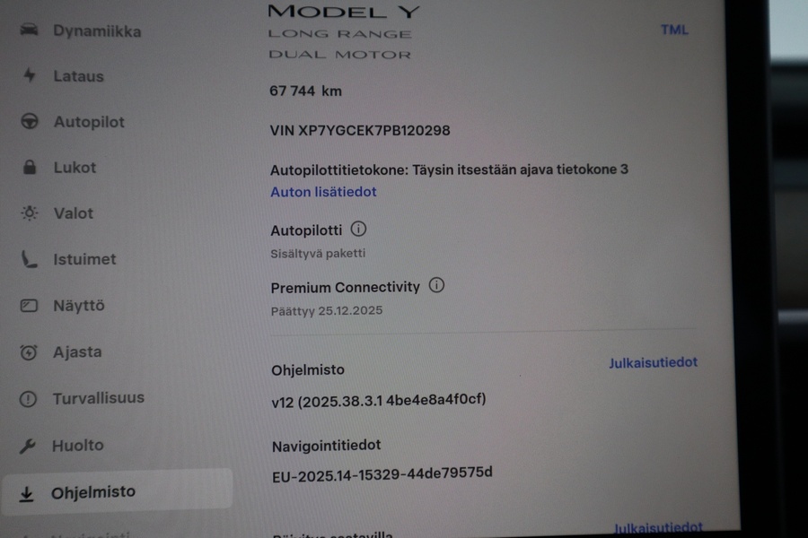 Tesla Model Y vaihtoauto