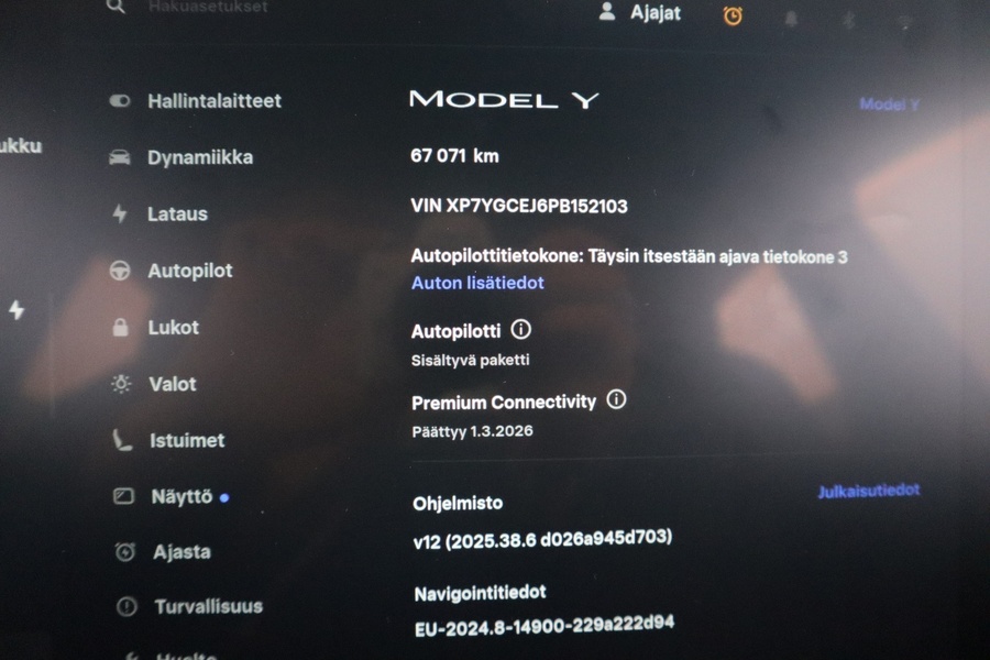 Tesla Model Y vaihtoauto