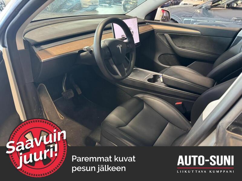 Tesla Model Y vaihtoauto