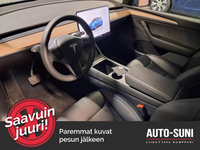 Tesla Model Y vaihtoauto