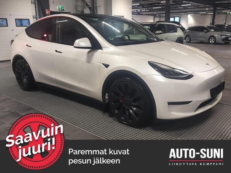 Tesla Model Y vaihtoauto