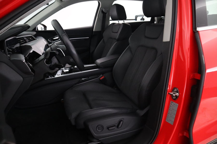 Audi Q8 e-tron vaihtoauto