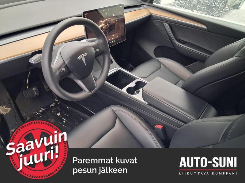 Tesla Model Y vaihtoauto