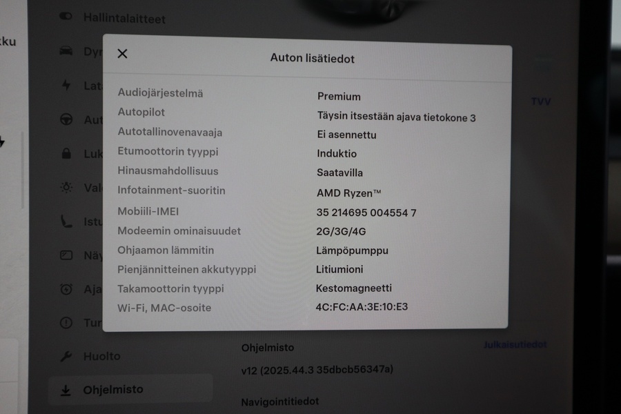 Tesla Model Y vaihtoauto