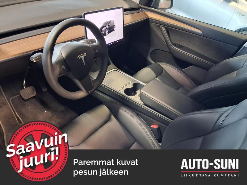 Tesla Model Y vaihtoauto