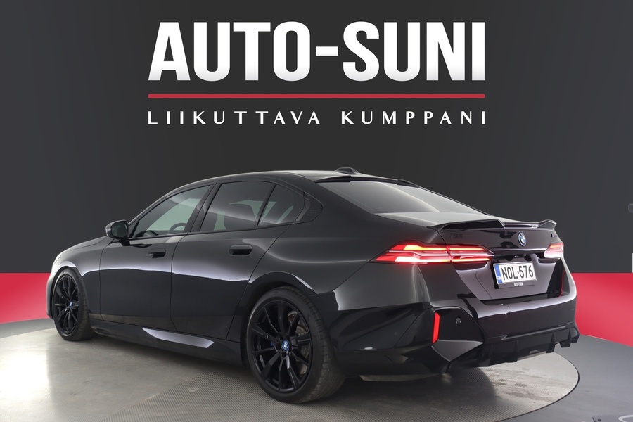 BMW i5 M60 vaihtoauto