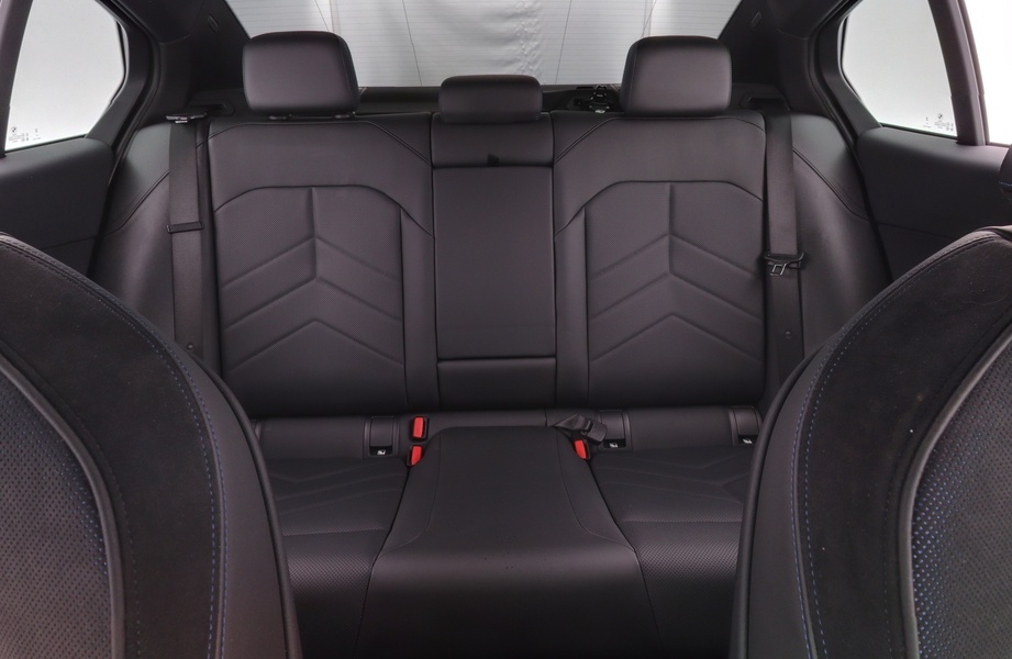 BMW i5 M60 vaihtoauto