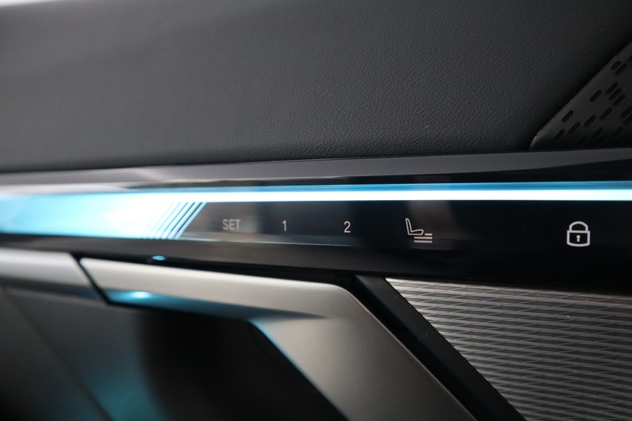 BMW i5 M60 vaihtoauto