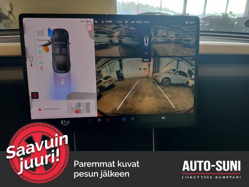 Tesla Model Y vaihtoauto